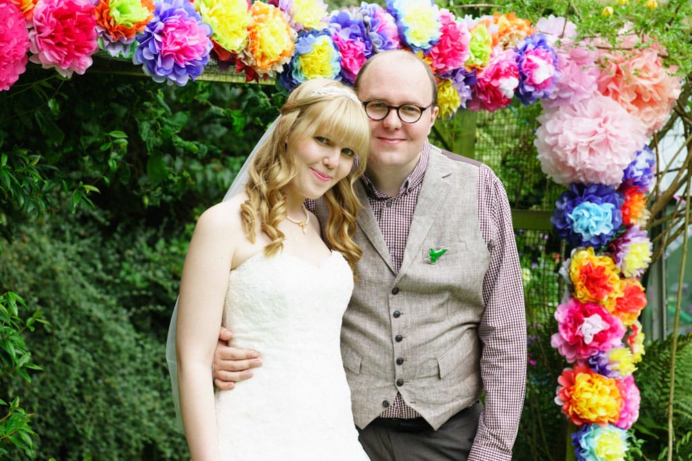 048 garden wedding couple portraits kirsty sam
