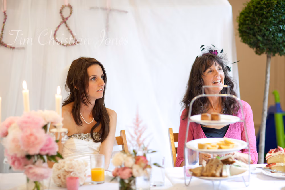 Bride’s mum laughing openly during speeches