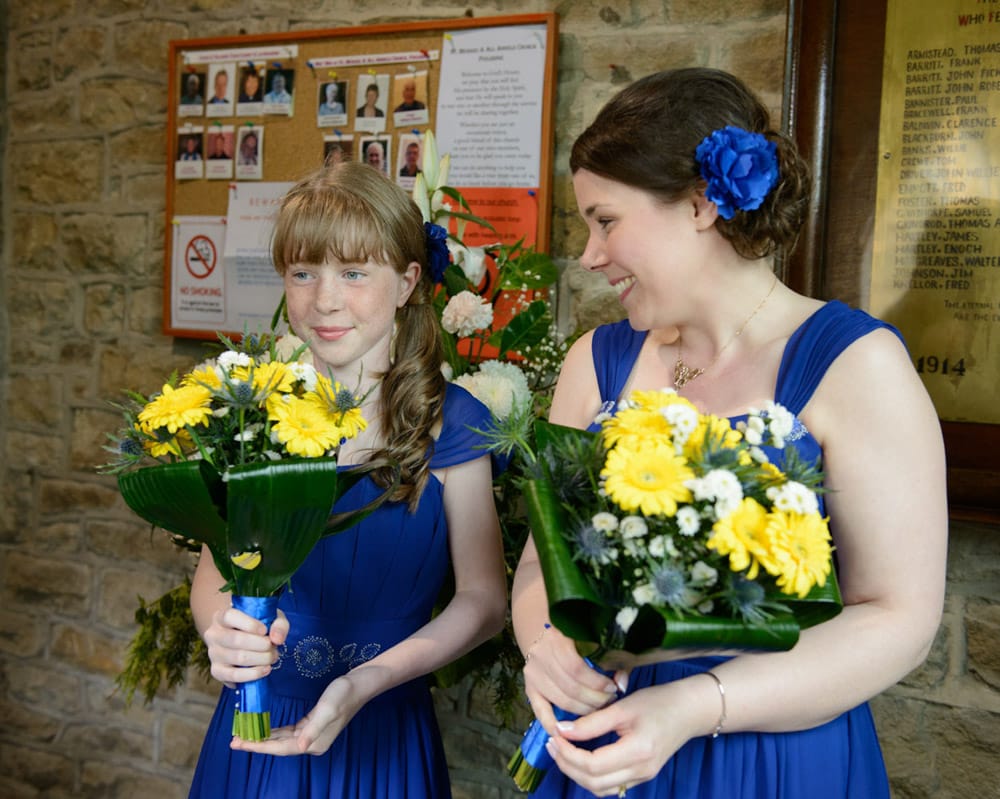 005 guests bride arrival st michael all angels susie dan