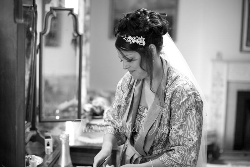005 preparation moments walcot hall wedding ella and alex