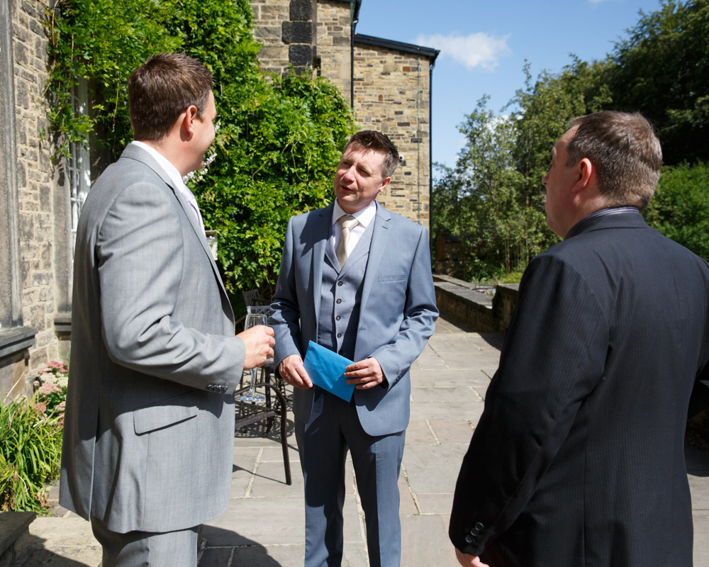 005 the venue guests arriving hoyle court wedding debra jared