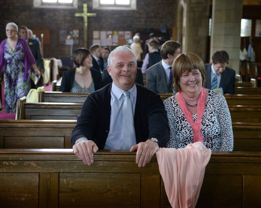 006 guests bride arrival st michael all angels susie dan