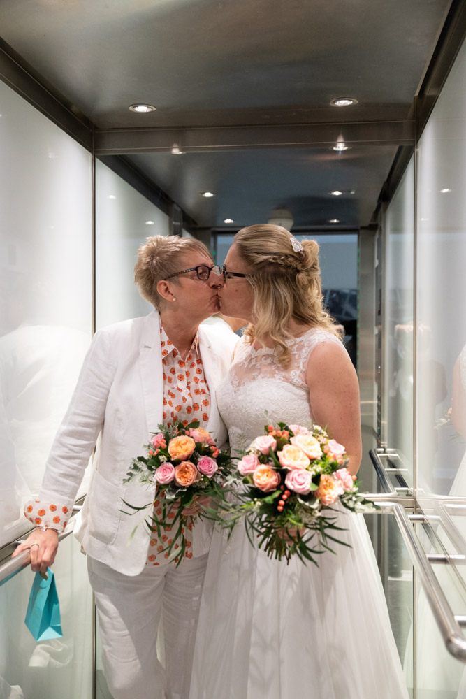 Quick kiss in the lift at DoubleTree by Hilton Leeds