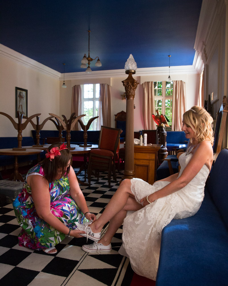 019 bridal prep moments hoyle court wedding debra jared