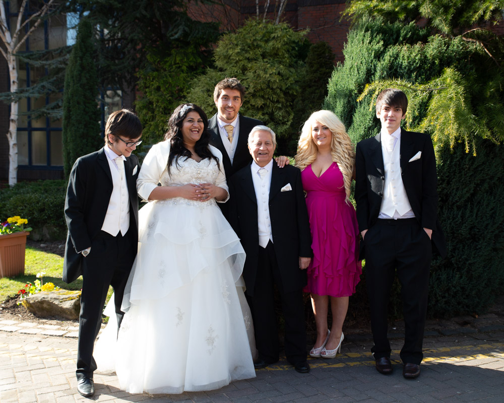 041 crowne plaza leeds family groups zehra richard