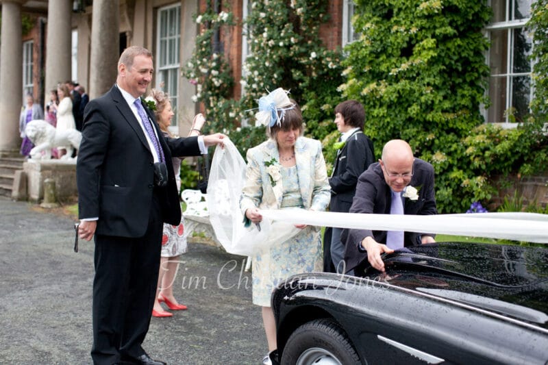 080 wedding car group photo walcot hall wedding ella and alex