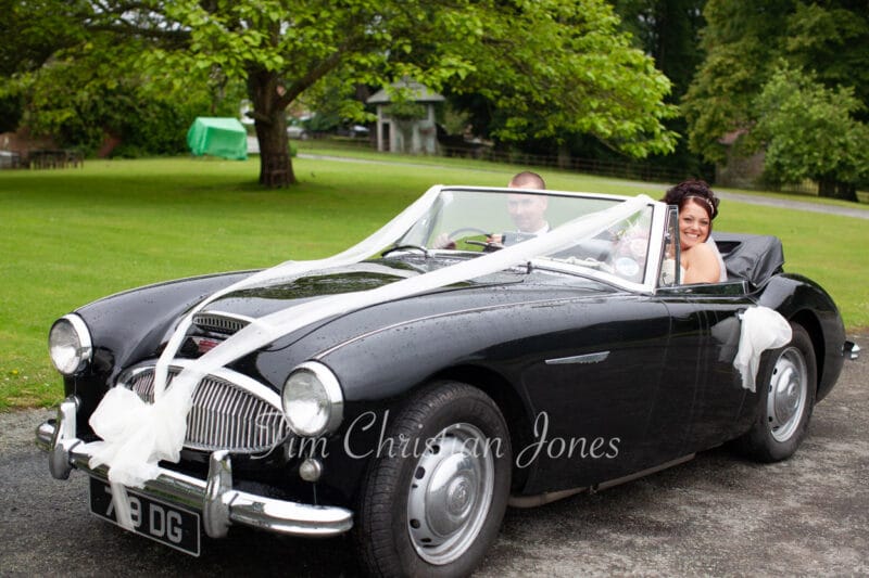 084 wedding car group photo walcot hall wedding ella and alex