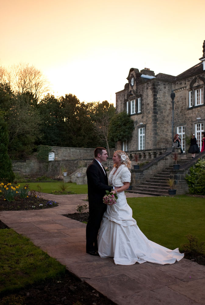 101 hoyle court evening couple photography dani scott