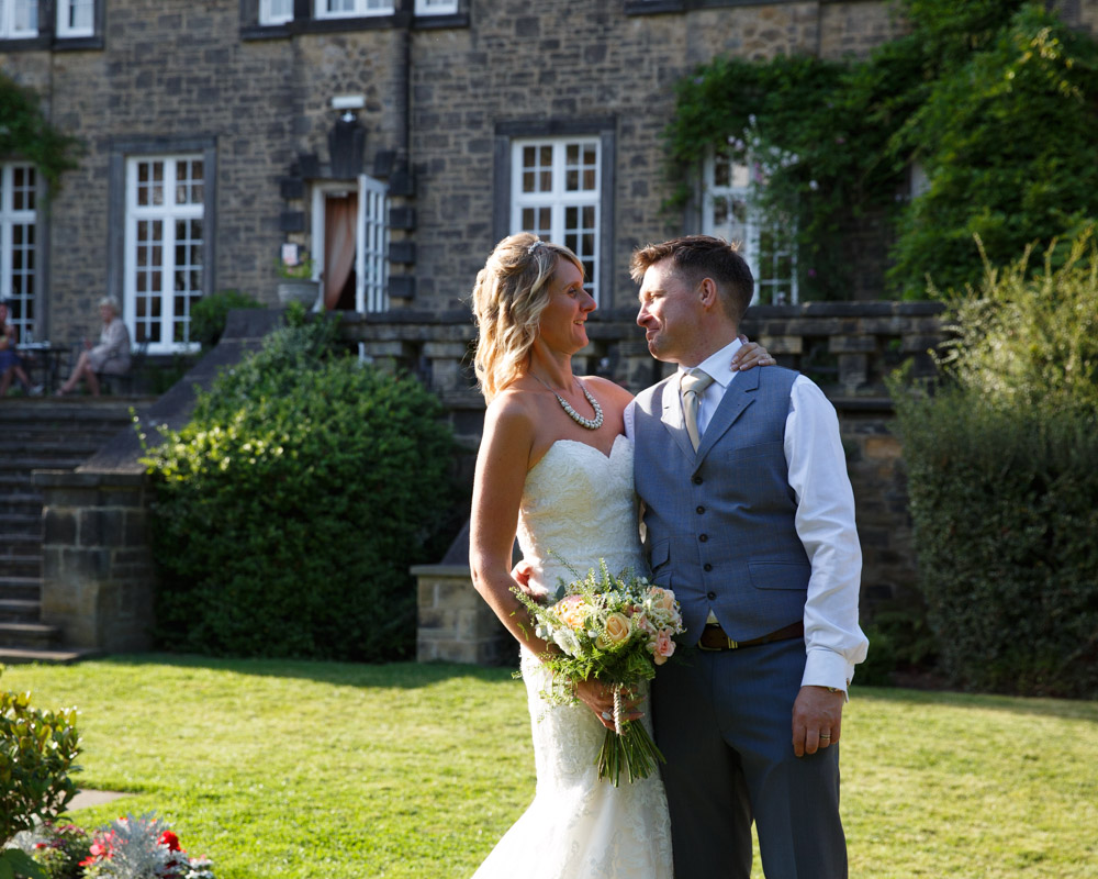 116 couple portraits hoyle court wedding debra jared
