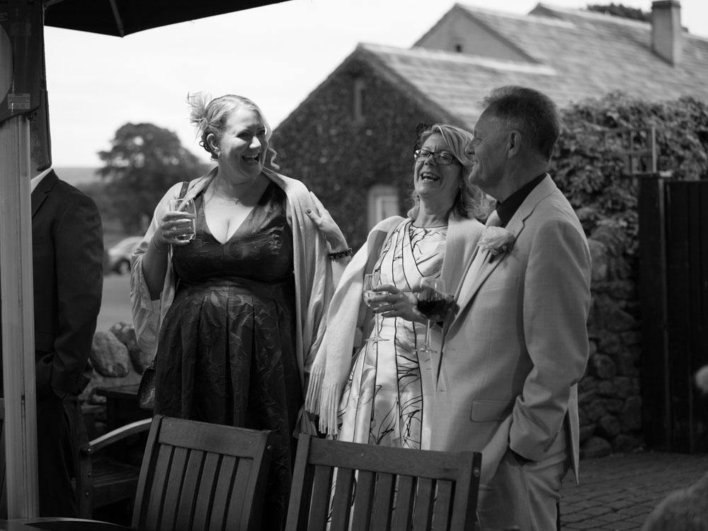 117 devonshire arms guests outside drinks umbrellas alison liam