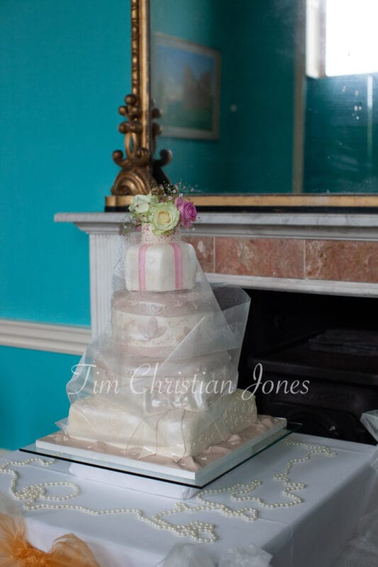 118 wedding cake walcot hall wedding ella and alex