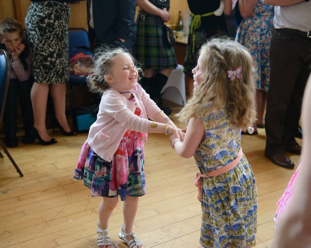 123 ceilidh dancing barley village hall susie dan