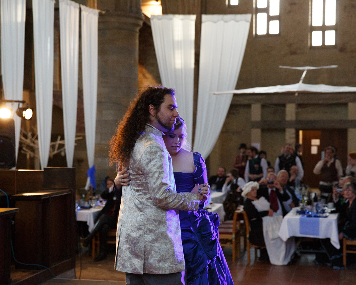 Eyes closed, the couple share a quiet moment during their first dance