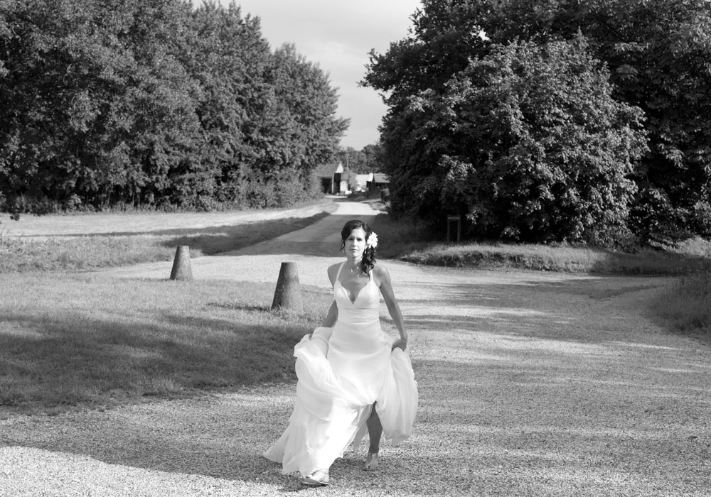 Bride in black and white scenic photo