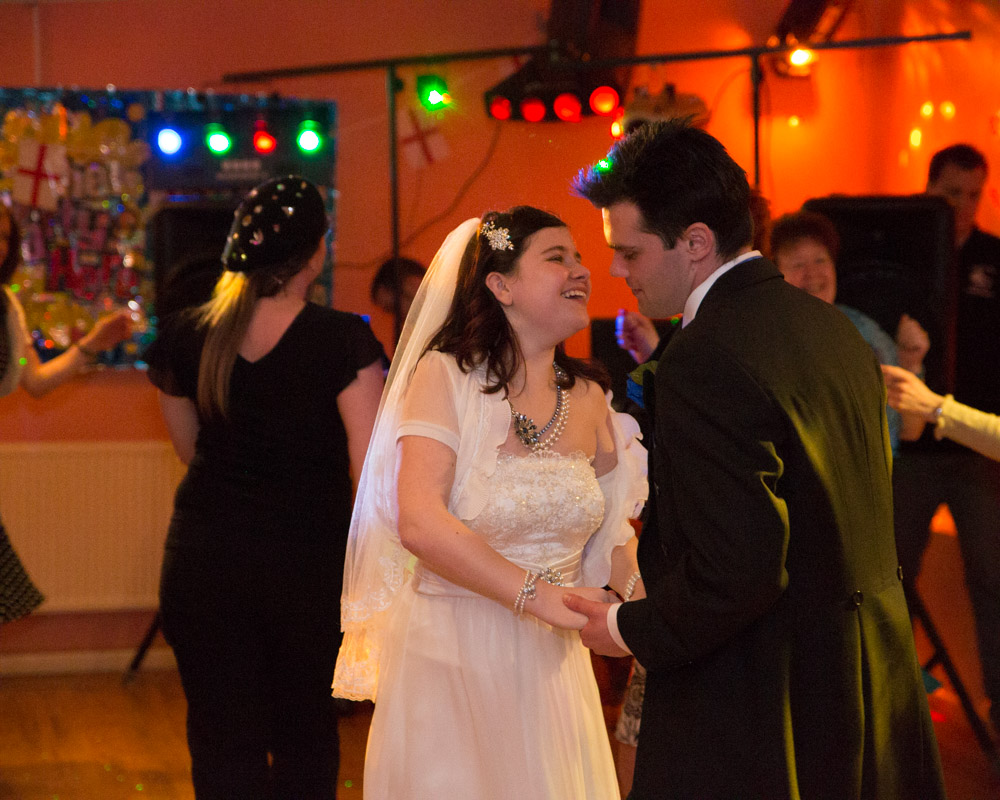 246 sportsman inn and leisure first dance claire tom