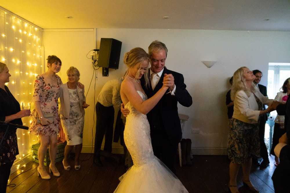 278 chilli barn otley first dance helen adam